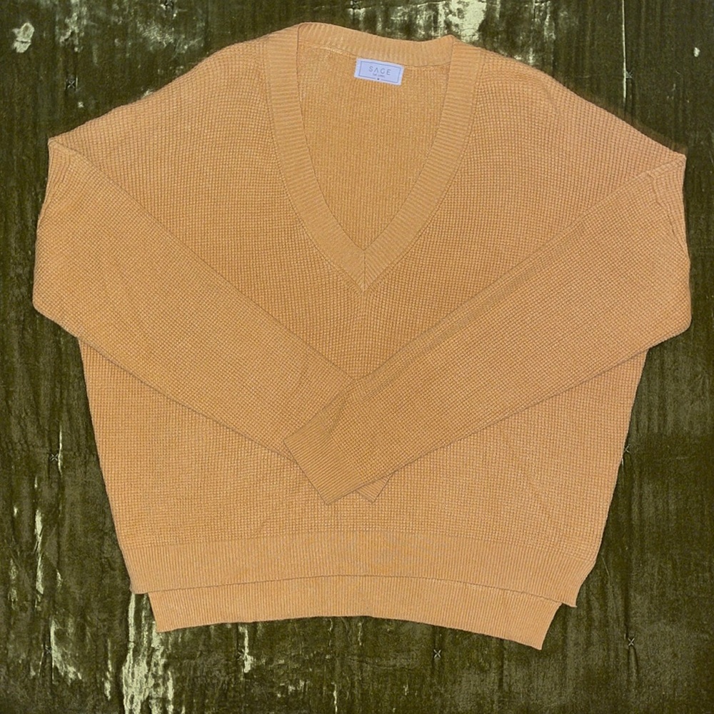 SAGE The Label Ribbed “Thermal Style” long sleeve top!!